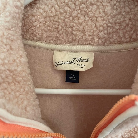 retro pink teddy bear fleece jacket from Universal Thread - Picture 5 of 5